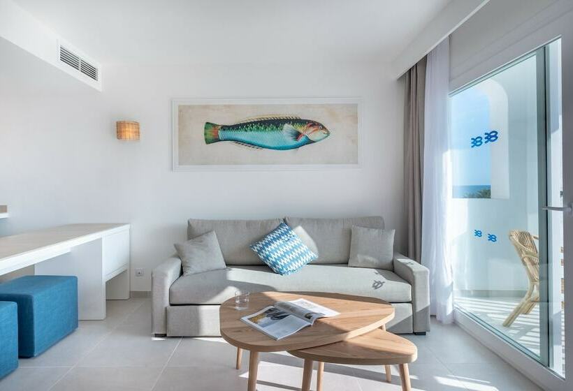 带1间卧室的公寓侧面带海景, Fergus Style Carema Beach