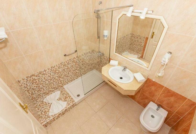 Апартаменты 1 Спальня, Villa De Adeje Beach