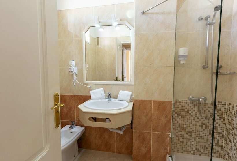Апартаменты 1 Спальня, Villa De Adeje Beach
