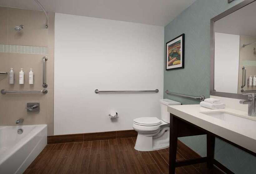 اتاق استاندارد, Hilton New York Times Square