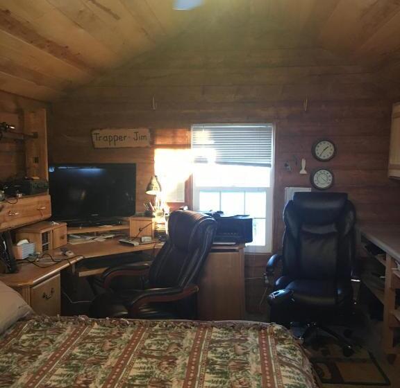 Номер Стандарт Вид на Озеро, Alaska Log Cabins On The Pond