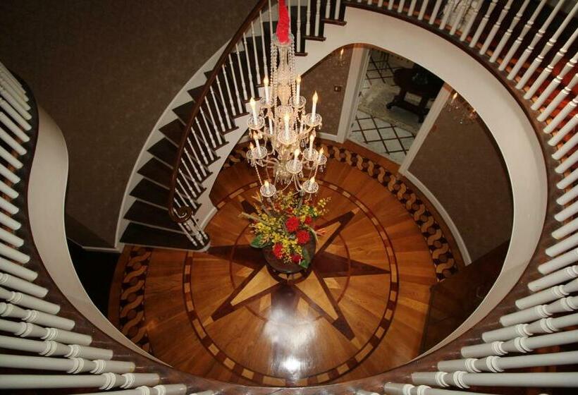 Номер Deluxe Кровать Кинг, Kingsbay Mansion And Vacation Rental Houses