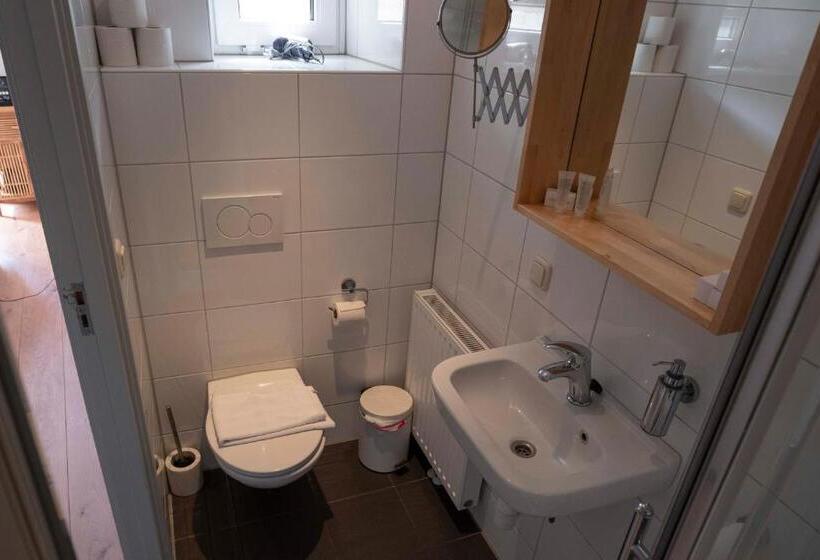 Стандартный Номер Кровать Кинг, Holt