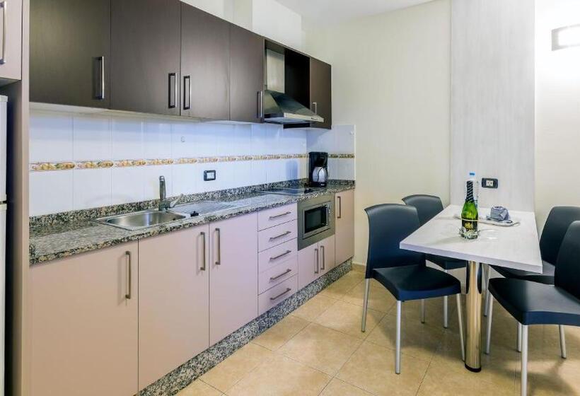 Апартаменты 2 Спальни с Террасой, Villa Del Mar