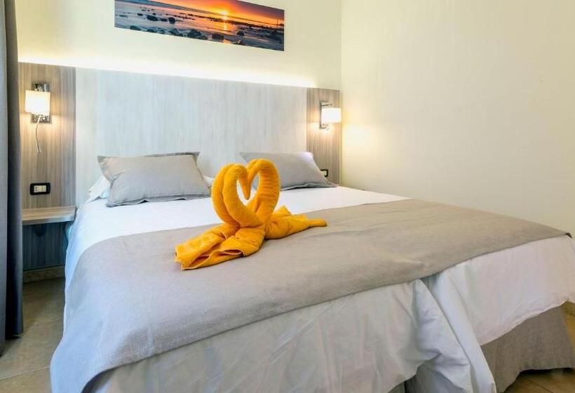 Апартаменты 2 Спальни с Террасой, Villa Del Mar