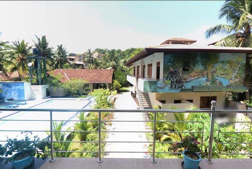 Номер Стандарт, The Lodge Unawatuna