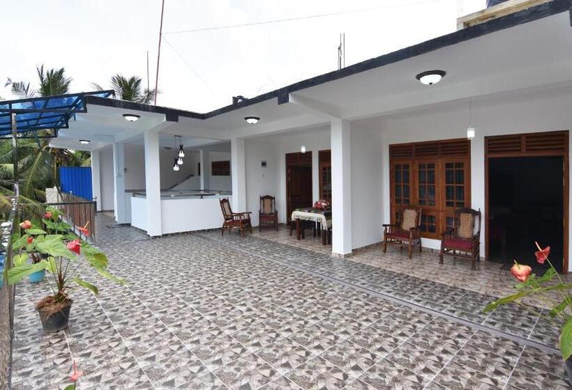 Номер Deluxe, The Lodge Unawatuna
