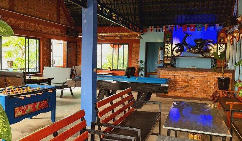 اتاق استاندارد با چشم‌انداز کوهستان, Vu S Homestay