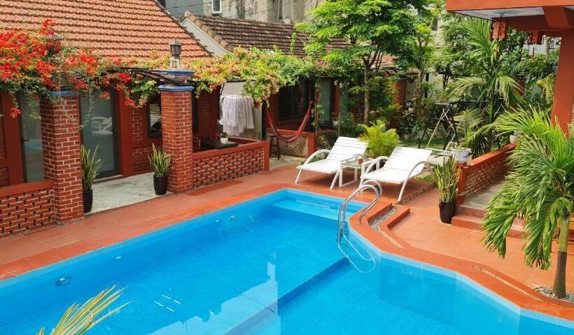 اتاق استاندارد با چشم‌انداز کوهستان, Vu S Homestay