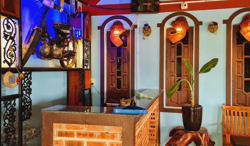اتاق لوکس با تخت بزرگ, Vu S Homestay