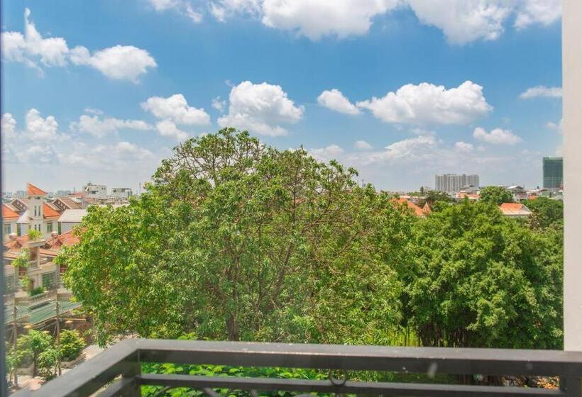 اتاق استاندارد با چشم‌انداز باغ, Anh Dao