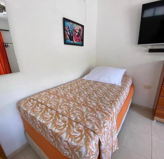 Люкс Повышенной Комфортности, Casa Italia Guest House