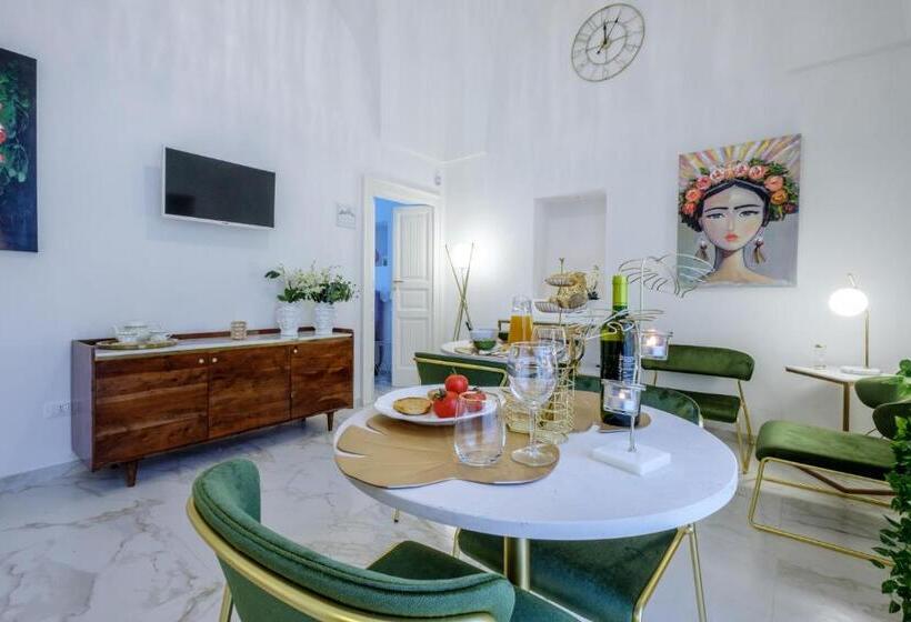 Номер Deluxe, La Bella Ostuni Suites