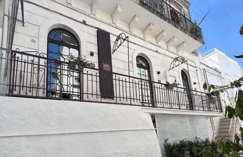 Четырехместный Номер Deluxe, La Bella Ostuni Suites