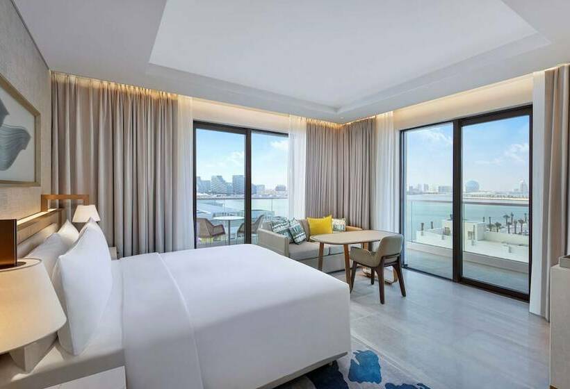 Номер Deluxe с Видом, Hilton Abu Dhabi Yas Island