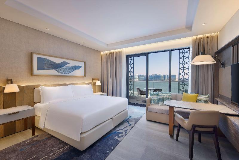 Номер Deluxe с Видом, Hilton Abu Dhabi Yas Island