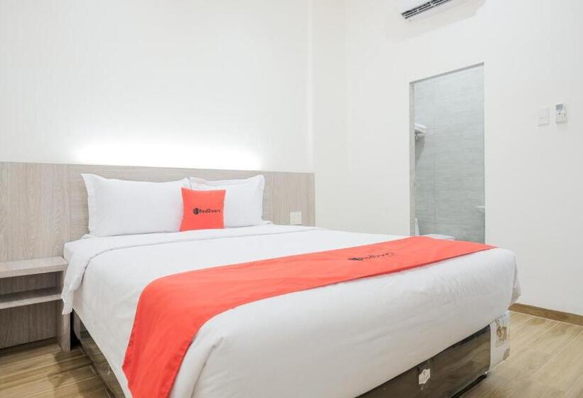 Номер Стандарт, Reddoorz Plus @ Jalan Juanda Medan