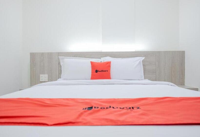 Люкс, Reddoorz Plus @ Jalan Juanda Medan