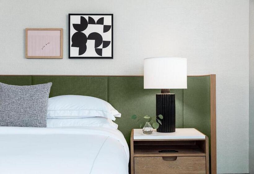 适合残疾人士使用的带超级大床的标准间, Kimpton Sylvan Hotel Buckhead Atlanta