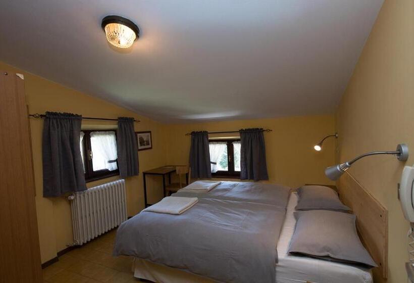 اتاق استاندارد, Albergo Al Forte