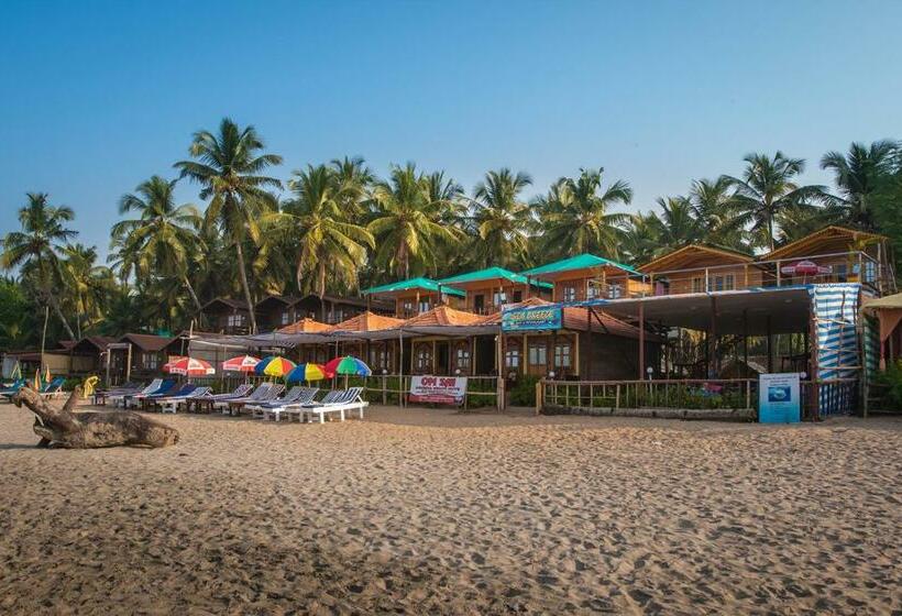 Номер Deluxe Вид на Море с Балконом, Om Sai Beach Huts