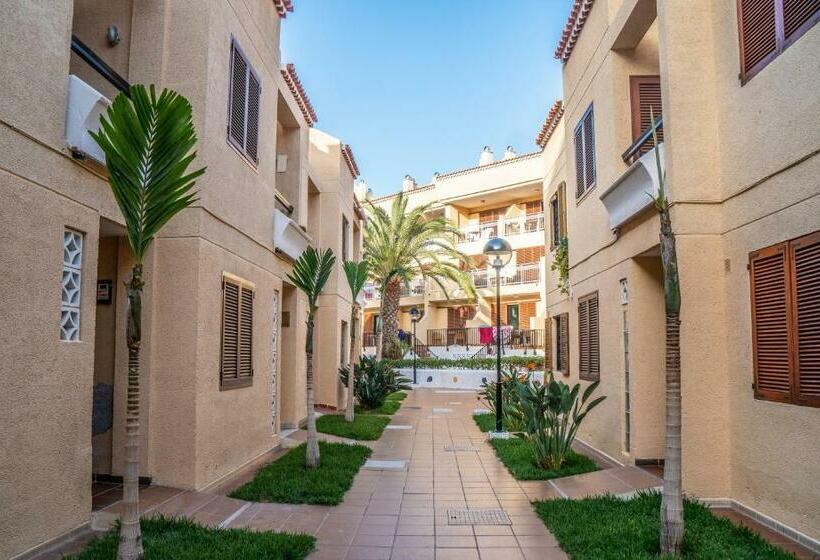Вилла 3 Спальни, Coral Compostela Beach