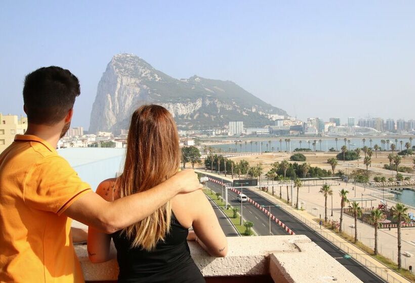 Quarto Estandar, Ohtels Campo de Gibraltar