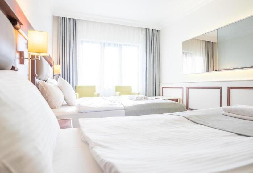 スタンダードトリプルルーム, Seminal Hotel Taksim