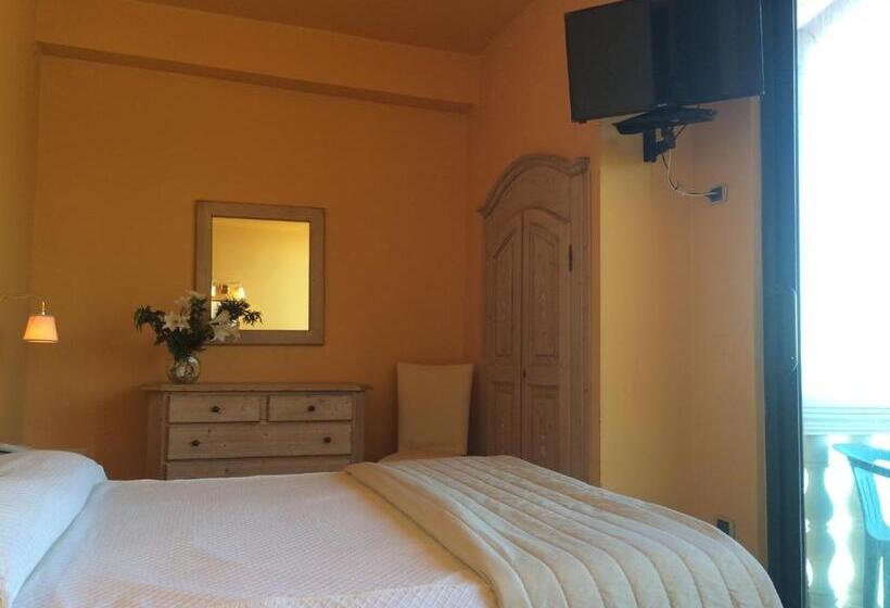 Quarto Deluxe Vista Mar com Sacada, La Playa Blanca