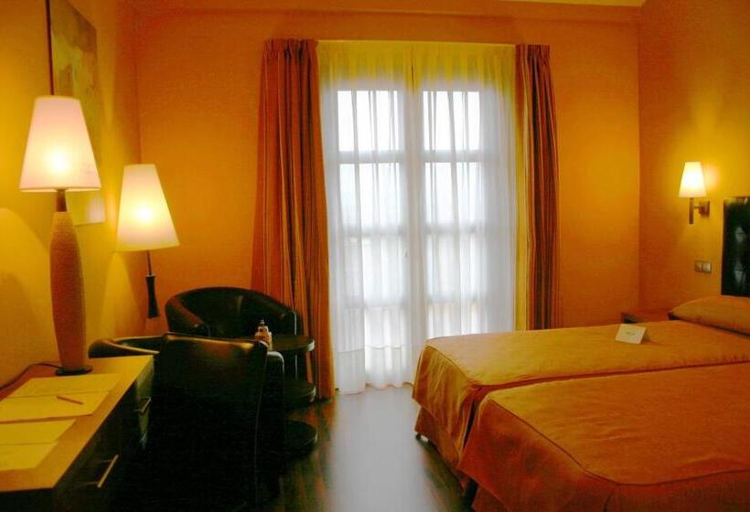 Номер Стандарт с Балконом, Spa Villa Nazules