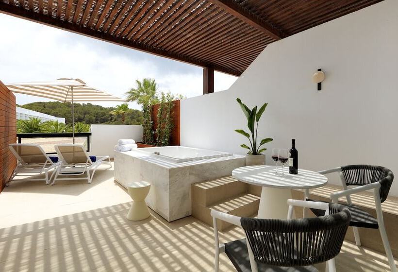 Júnior Suíte com Hidromassagem, Grand Palladium Select Palace Ibiza