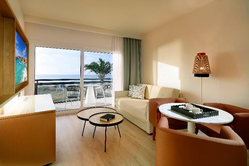 Suíte Júnior Vista Mar, Grand Palladium Select Palace Ibiza