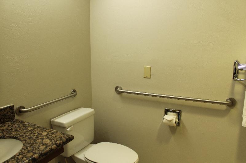 장애인을 위한 스위트, Holiday Inn Express Hotel & Suites Tucson Mall, An Ihg