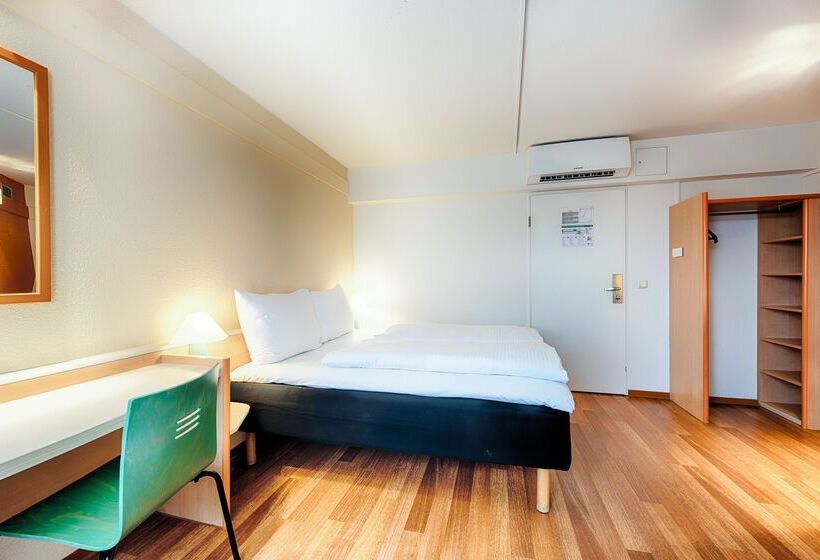 Номер Стандарт, B&b Hotel Düsseldorf Hbf