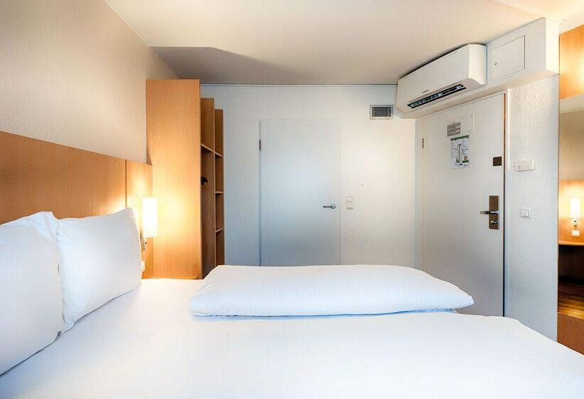 Номер Стандарт, B&b Hotel Düsseldorf Hbf