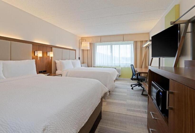 Номер Стандарт, Holiday Inn Express Hauppauge Long Island, An Ihg