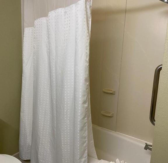 Номер Стандарт, Marguerite South Anaheim   Garden Grove, Trademark Collection By Wyndham