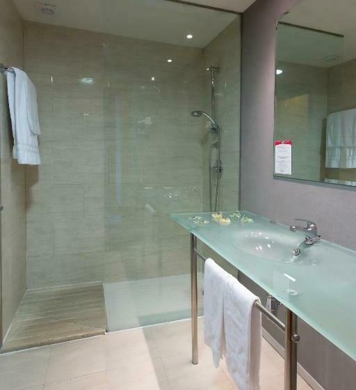 Номер Стандарт Трехместный, Ag Express Elche