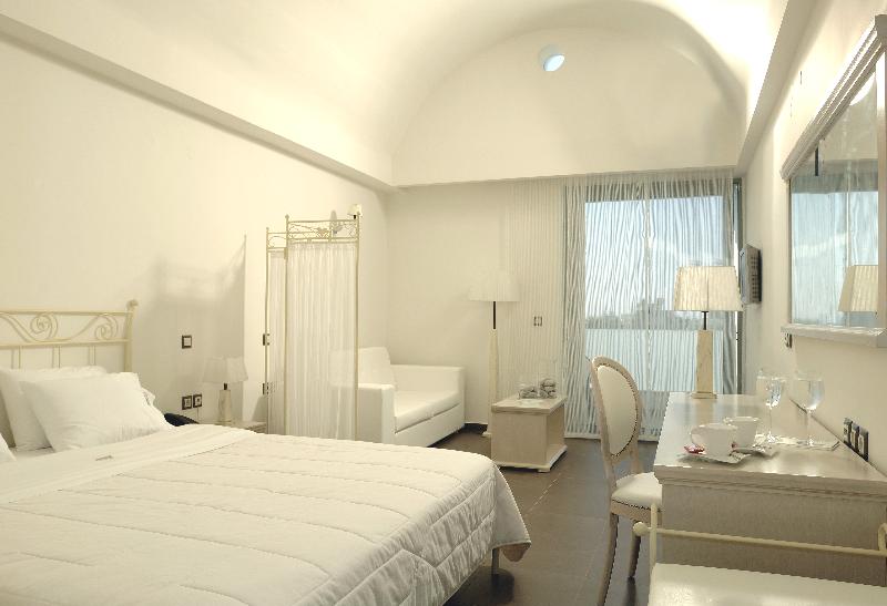 Люкс Повышенной Комфортности, Angela Suites Boutique