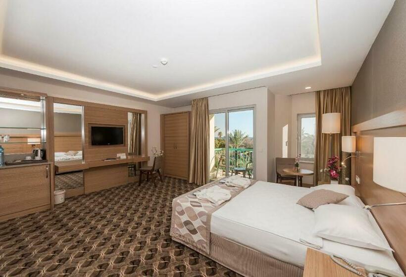 Номер Стандарт Вид на Сад, Belconti Resort