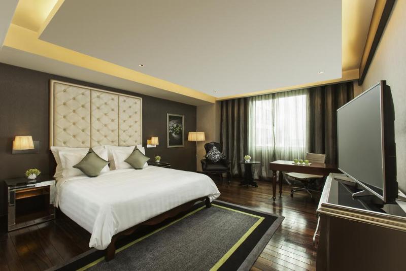 Номер Deluxe Кровать Кинг, Mövenpick Hotel Hanoi Centre