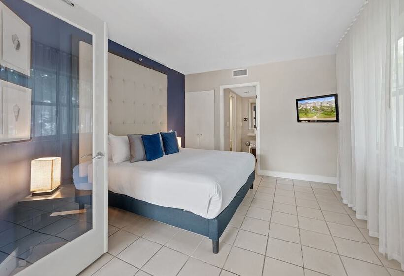 オーシャンビュースイート, The Sagamore Hotel South Beach