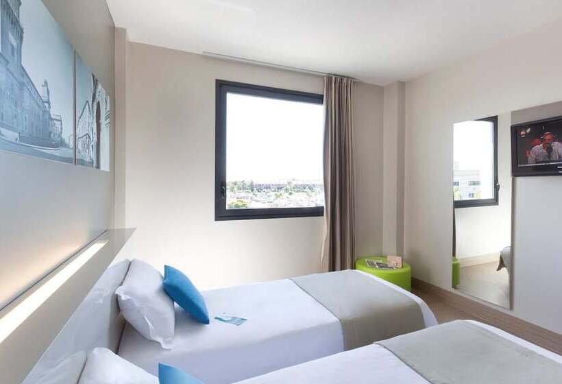 اتاق استاندارد, B&b Hotel Ferrara