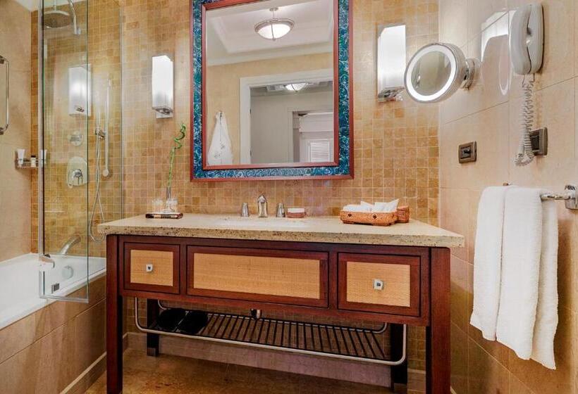 Номер Deluxe, Kempinski Hotel Barbaros Bay Bodrum