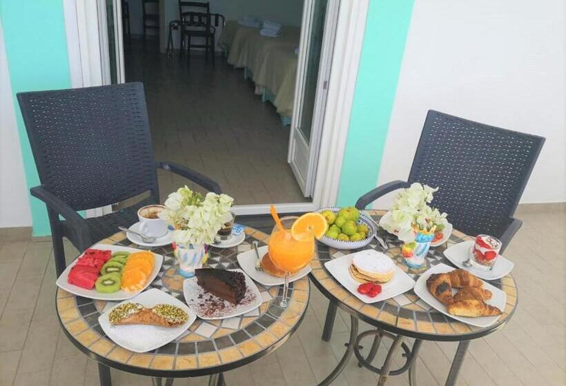 Трехместный Номер Deluxe Вид на Море, Ossidiana Stromboli Center