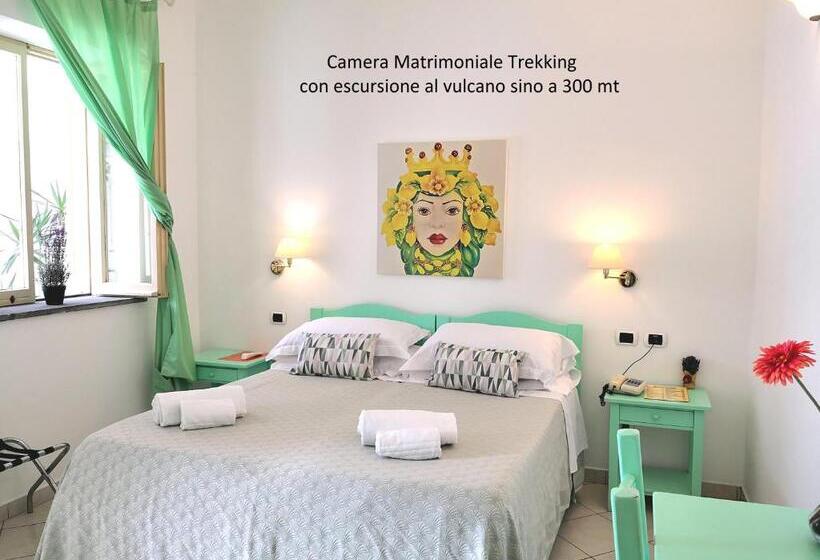 Номер Стандарт, Ossidiana Stromboli Center