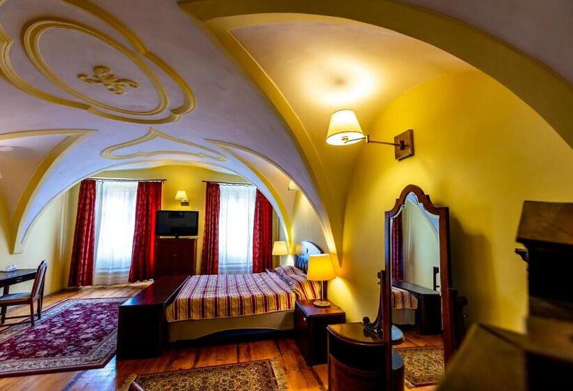 سوییت, Casa Wagner