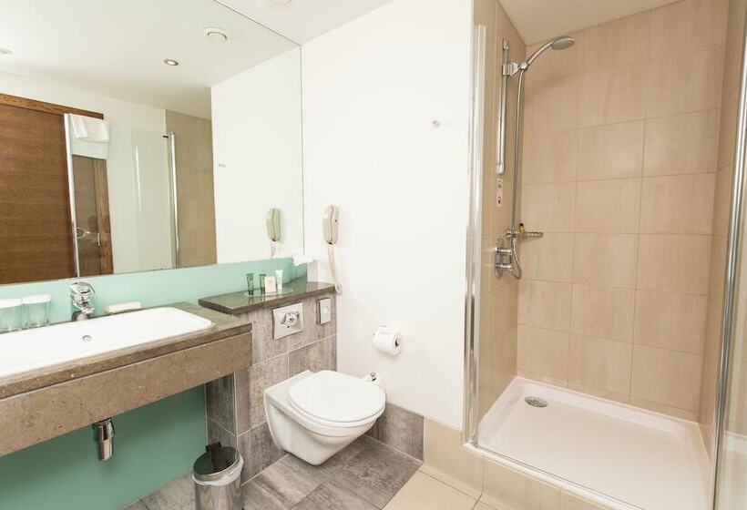 Номер Executive, Hilton London Canary Wharf
