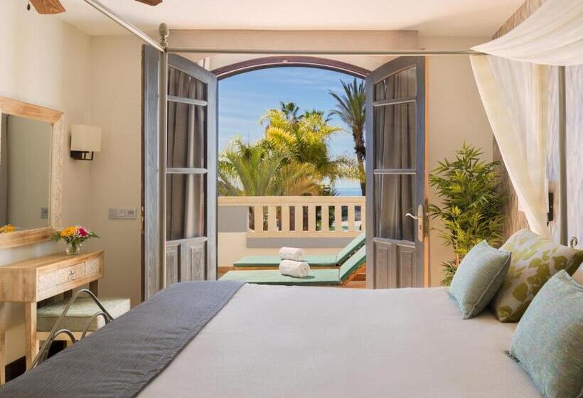 דירת שלושה חדרים, Regency Country Club, Apartments Suites