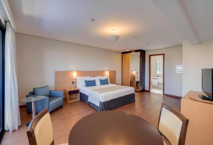주니어 스위트, Blue Tree Premium Londrina